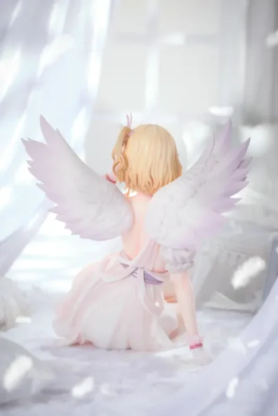 人氣繪師 DISH 原創角色實體化!VKEND「Idoru Angel」1/6 模型開放預訂 3 人氣繪師 DISH 原創角色實體化!VKEND「Idoru Angel」1/6 模型開放預訂