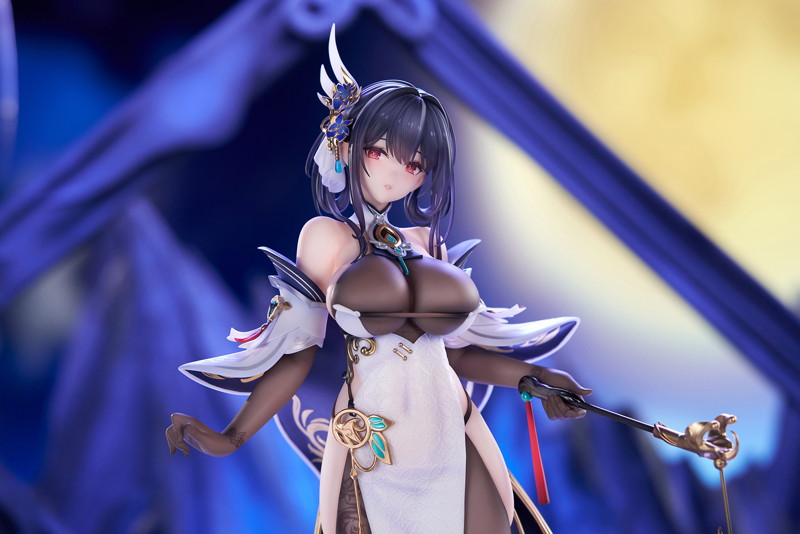 APEX-TOYS《碧藍航線》鎮海改 1/7 模型 2026 年發售 鏤空設計大方展露曲線