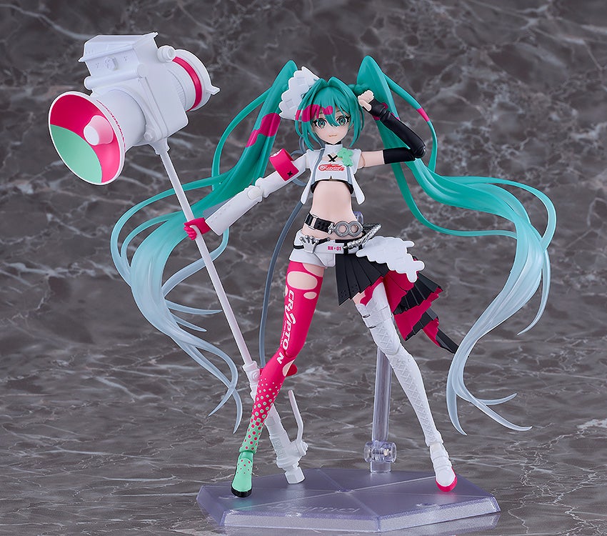 《Racing Miku 2025 ver.》figma 今日預購 望月けい 獨特畫風神還原 售價 13,800 日圓