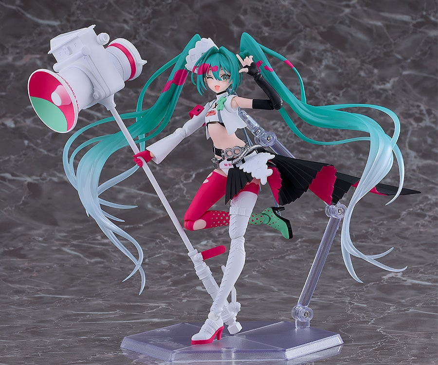 《Racing Miku 2025 ver.》figma 今日預購 望月けい 獨特畫風神還原 售價 13,800 日圓