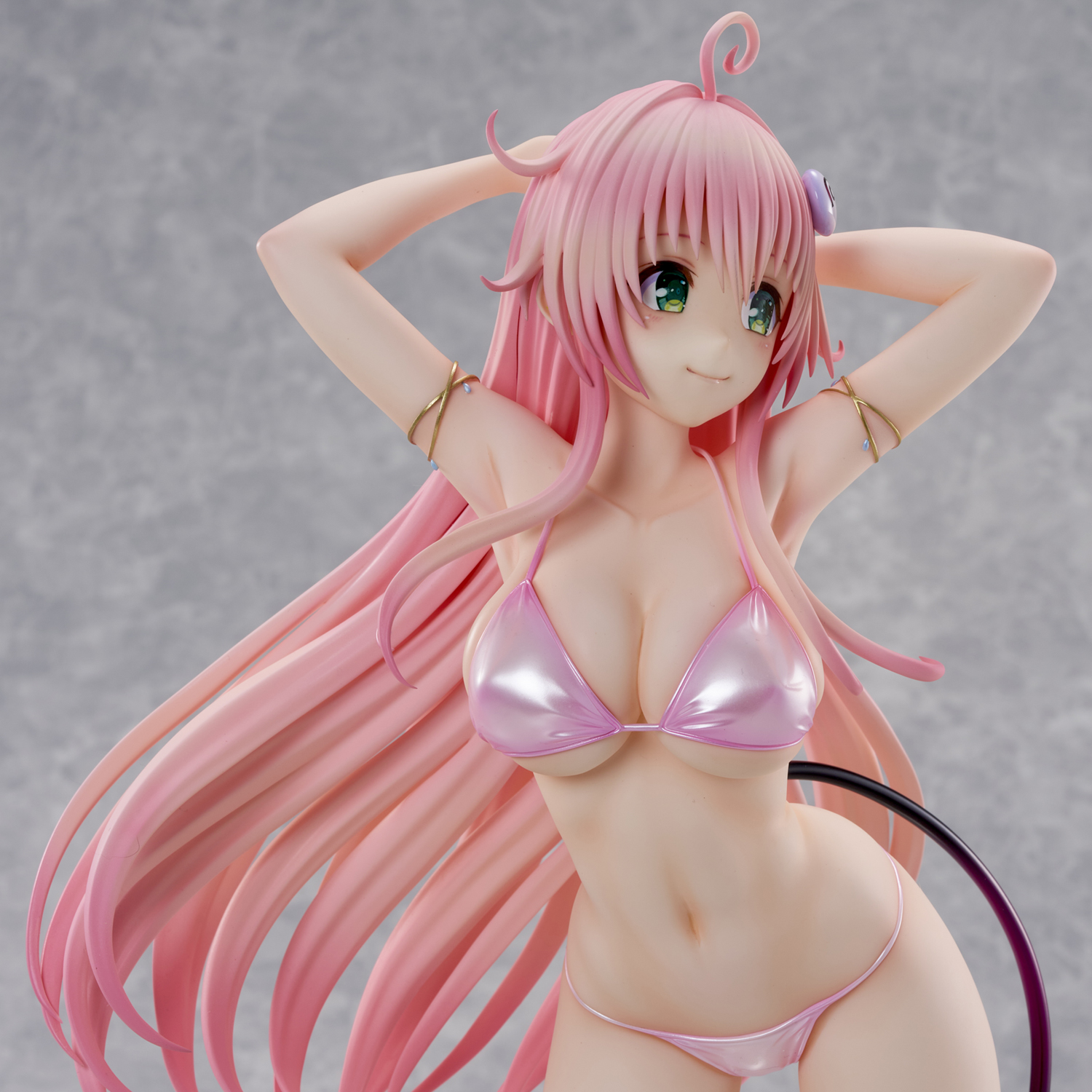 Union Creative《出包王女DARKNESS》菈菈 1/4 泳裝模型 2026 年 8 月出貨 售價 39,600 日圓