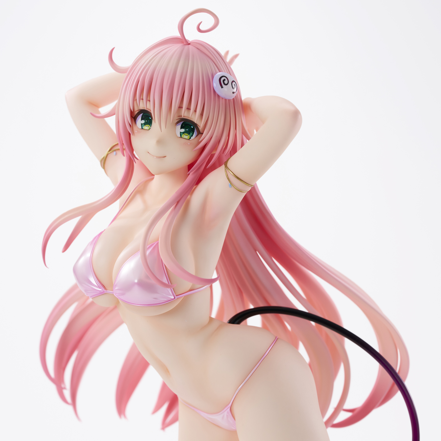 Union Creative《出包王女DARKNESS》菈菈 1/4 泳裝模型 2026 年 8 月出貨 售價 39,600 日圓