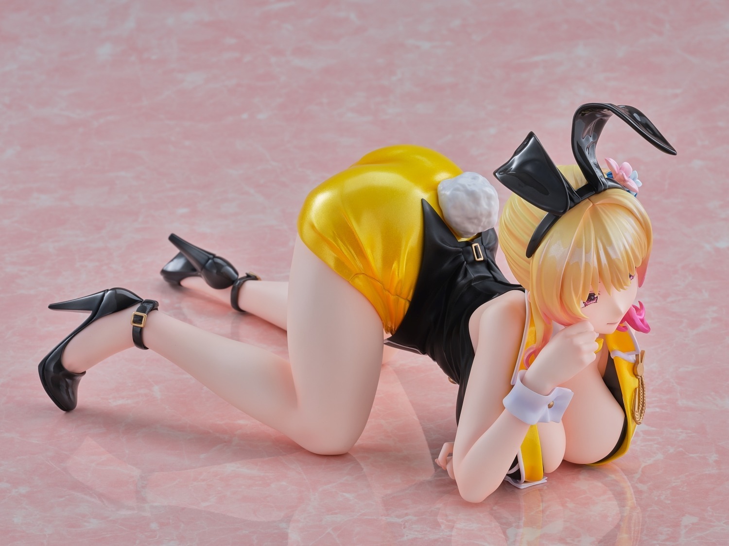 《バニーガーデン》凜 1/6 比例兔女郎模型明日開賣!BellFine 公布發售日期調整與限定特典 23 《バニーガーデン》凜 1/6 比例兔女郎模型明日開賣!BellFine 公布發售日期調整與限定特典