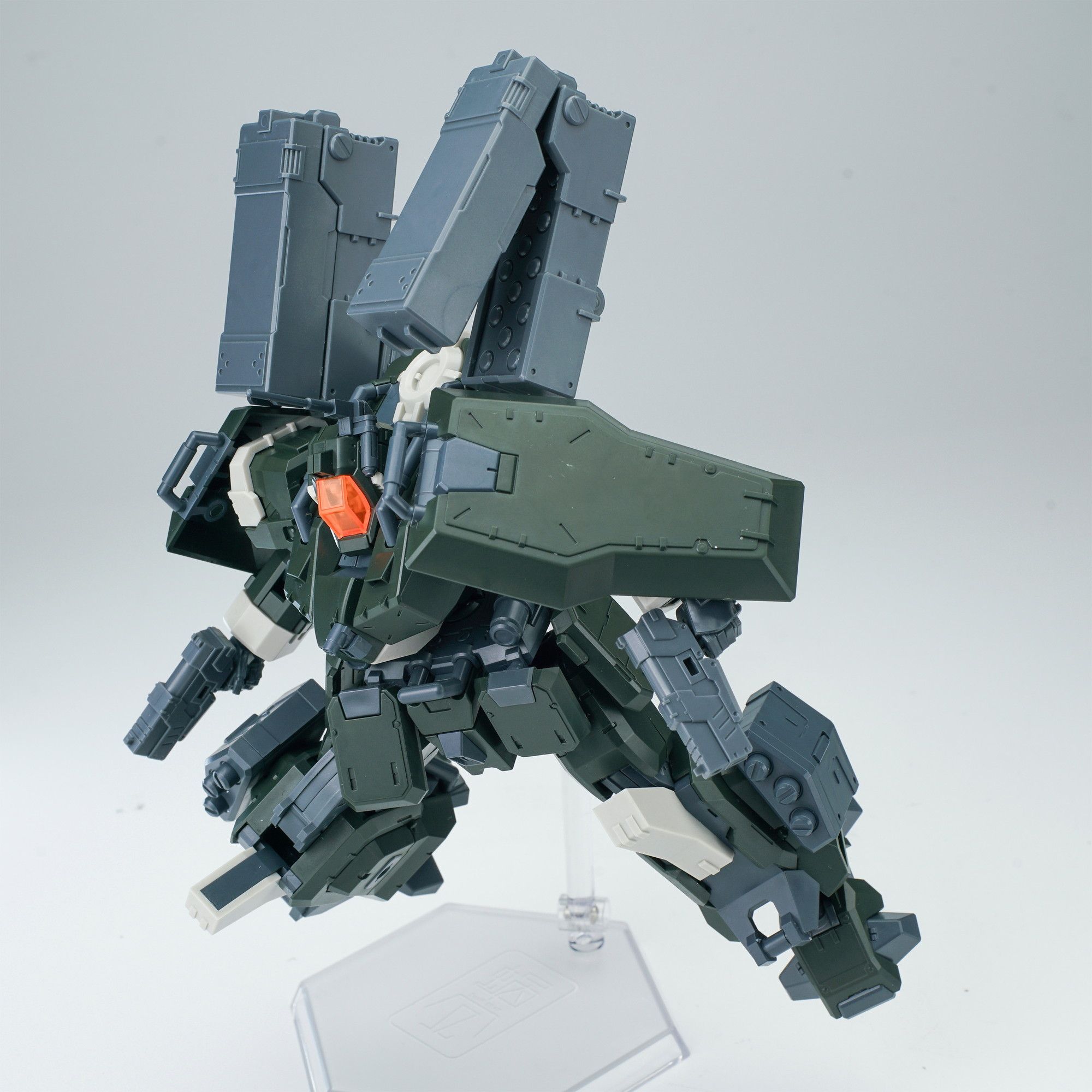中國新銳 SHEIK MAINLAND 推出 1/144 轟魔組裝模型!雙版本重武裝形態自由配置 12 中國新銳 SHEIK MAINLAND 推出 1/144 轟魔組裝模型!雙版本重武裝形態自由配置