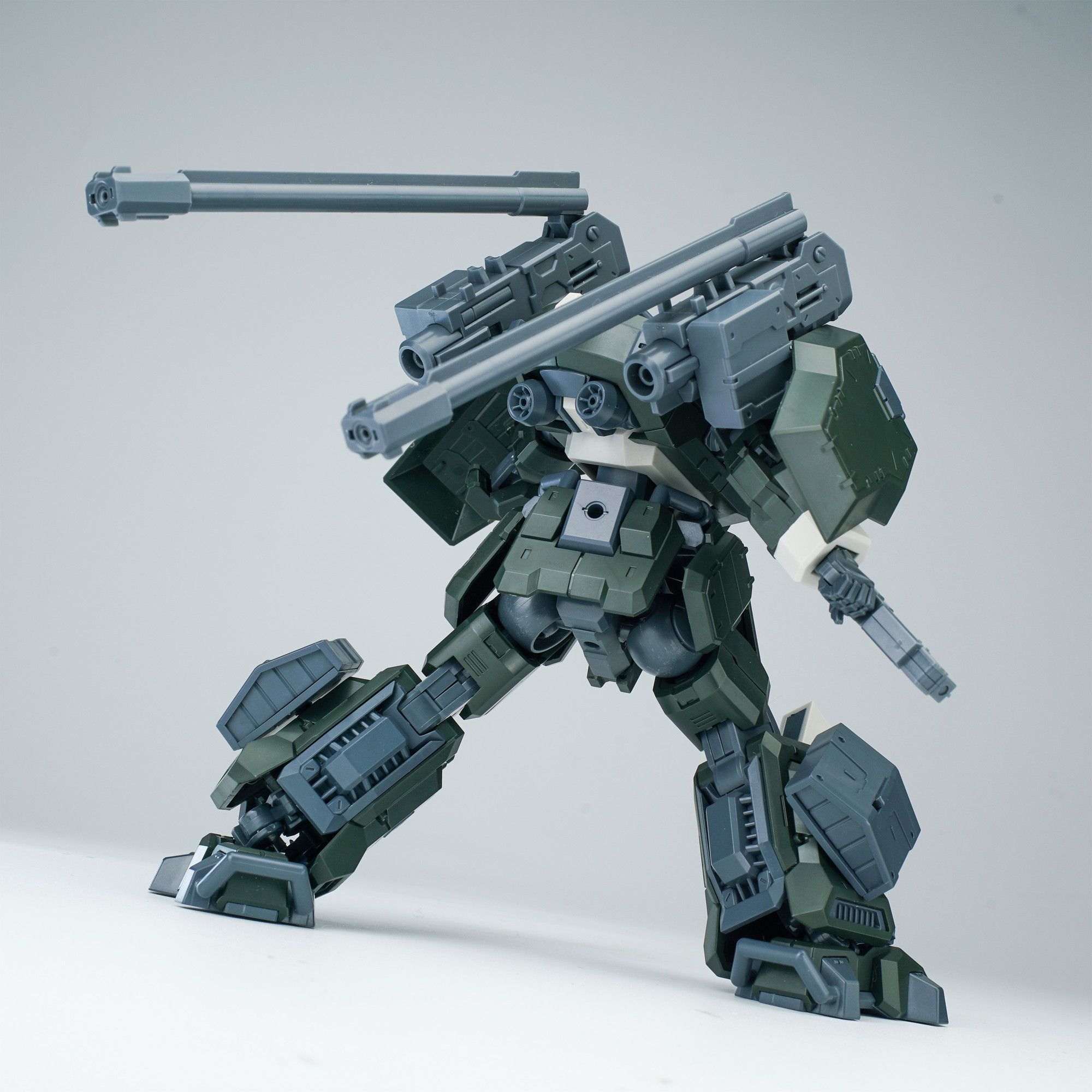 中國新銳 SHEIK MAINLAND 推出 1/144 轟魔組裝模型!雙版本重武裝形態自由配置 13 中國新銳 SHEIK MAINLAND 推出 1/144 轟魔組裝模型!雙版本重武裝形態自由配置