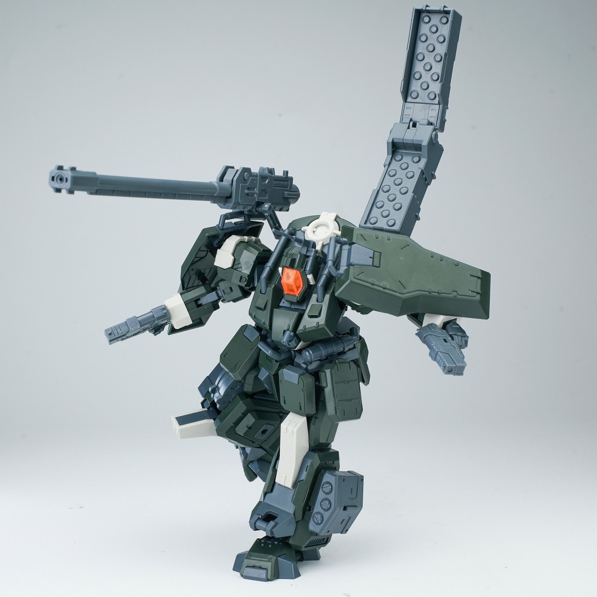 中國新銳 SHEIK MAINLAND 推出 1/144 轟魔組裝模型!雙版本重武裝形態自由配置 14 中國新銳 SHEIK MAINLAND 推出 1/144 轟魔組裝模型!雙版本重武裝形態自由配置