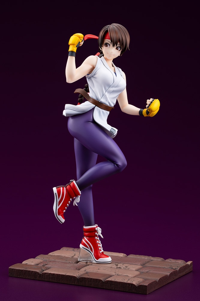 KOF XV 坂崎百合加入 SNK 美少女系列!壽屋全新模型開放預購,細緻重現極限流力與美 14 KOF XV 坂崎百合加入 SNK 美少女系列!壽屋全新模型開放預購,細緻重現極限流力與美