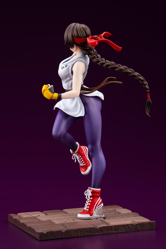 KOF XV 坂崎百合加入 SNK 美少女系列!壽屋全新模型開放預購,細緻重現極限流力與美 17 KOF XV 坂崎百合加入 SNK 美少女系列!壽屋全新模型開放預購,細緻重現極限流力與美