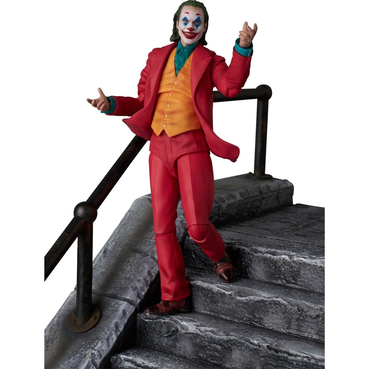MAFEX《小丑》No.309 THE JOKER 可動完成品開放預購!收錄經典樓梯場景底座與豐富配件 14 MAFEX《小丑》No.309 THE JOKER 可動完成品開放預購!收錄經典樓梯場景底座與豐富配件