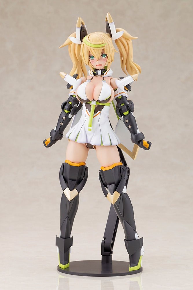 《夢幻之星Online2 es》潔涅星輝華服Ver.大比例模型今日發售
