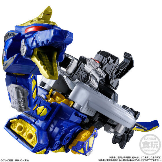 萬代食玩 Mini-pla「超宇宙刑事ギャバン インフィニティ」第二彈開放預購,可實現 26.5 公分巨型合體 14 萬代食玩 Mini-pla「超宇宙刑事ギャバン インフィニティ」第二彈開放預購,可實現 26.5 公分巨型合體