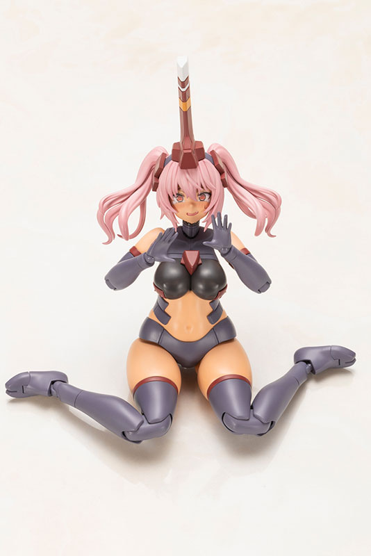 壽屋今日發售!フレームアームズ・ガール 輝鎚・乙〈白兵戰仕樣〉組裝模型 16 壽屋今日發售!フレームアームズ・ガール 輝鎚・乙〈白兵戰仕樣〉組裝模型