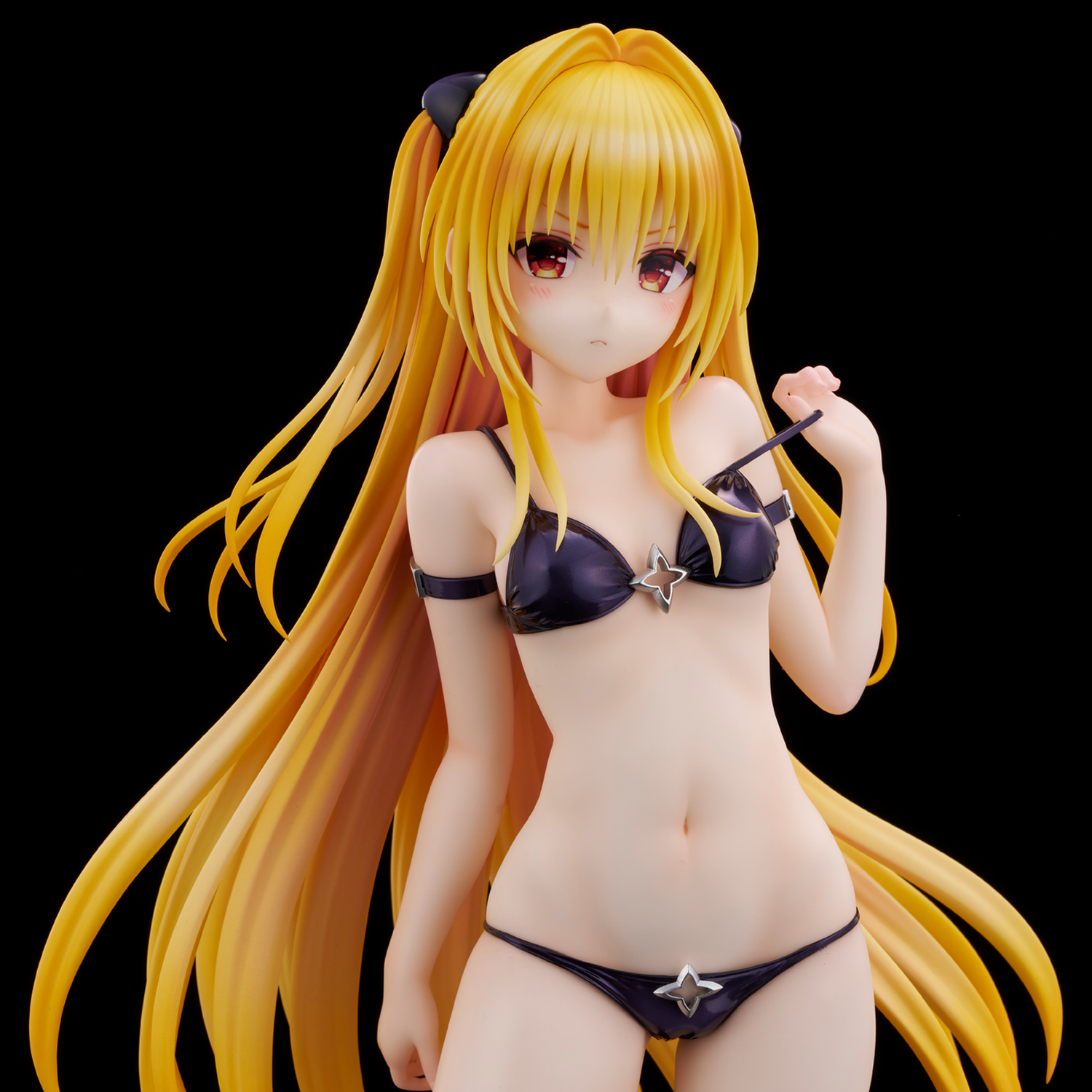 【預購】ユニクリ《ToLOVEる Darkness》金色暗影 1/4 比例水着模型 2026年11月發售 10 【預購】ユニクリ《ToLOVEる Darkness》金色暗影 1/4 比例水着模型 2026年11月發售