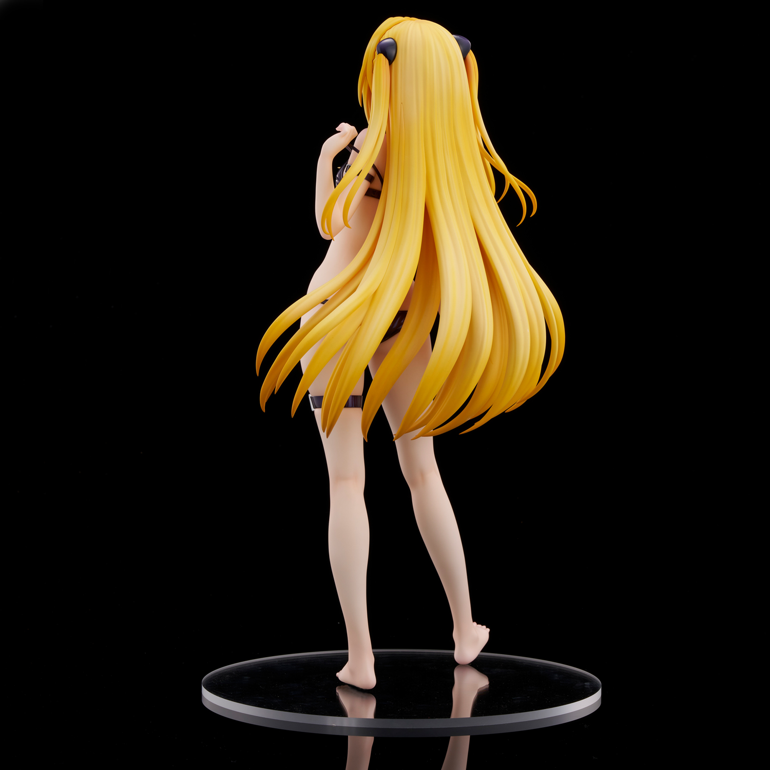 【預購】ユニクリ《ToLOVEる Darkness》金色暗影 1/4 比例水着模型 2026年11月發售 15 【預購】ユニクリ《ToLOVEる Darkness》金色暗影 1/4 比例水着模型 2026年11月發售