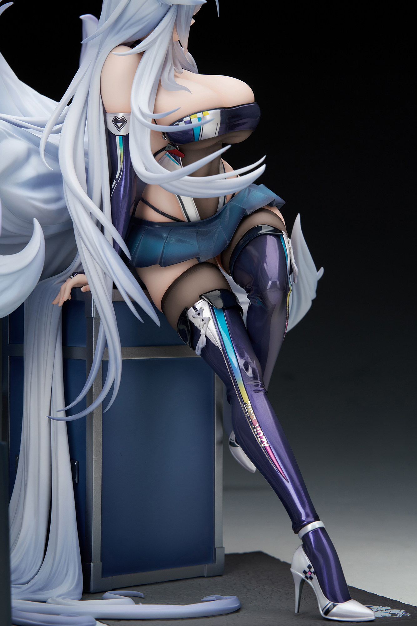 《碧藍航線》信濃「寢待之銀輿」1/7 比例模型情報公開!APEX 製作預計 2026 年底上市