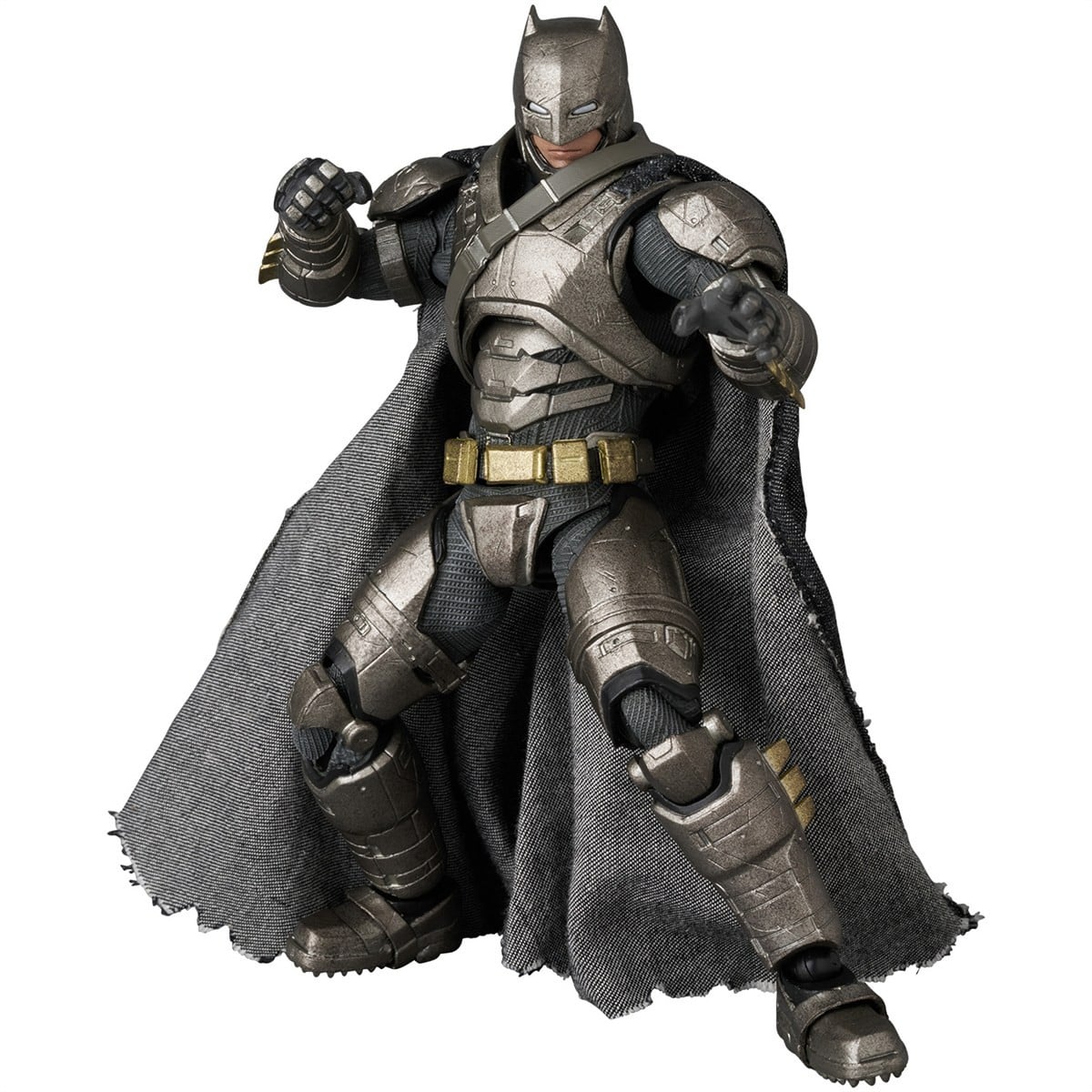 重裝上陣!MAFEX「裝甲蝙蝠俠 Ver. 1.5」預購開跑,數位噴塗升級重現電影威嚴 6 重裝上陣!MAFEX「裝甲蝙蝠俠 Ver. 1.5」預購開跑,數位噴塗升級重現電影威嚴