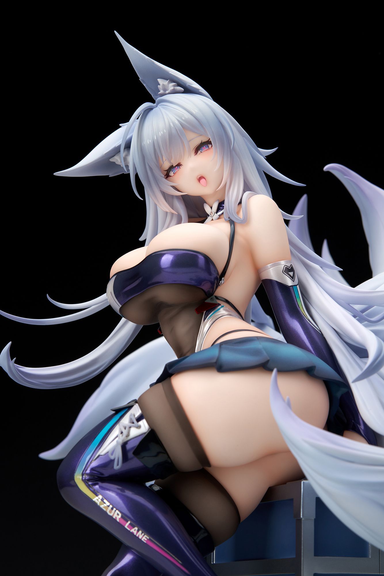 《碧藍航線》信濃寢待之銀輿 1/7 模型開放預購 APEX 重現九尾妖豔魅力 11 《碧藍航線》信濃寢待之銀輿 1/7 模型開放預購 APEX 重現九尾妖豔魅力