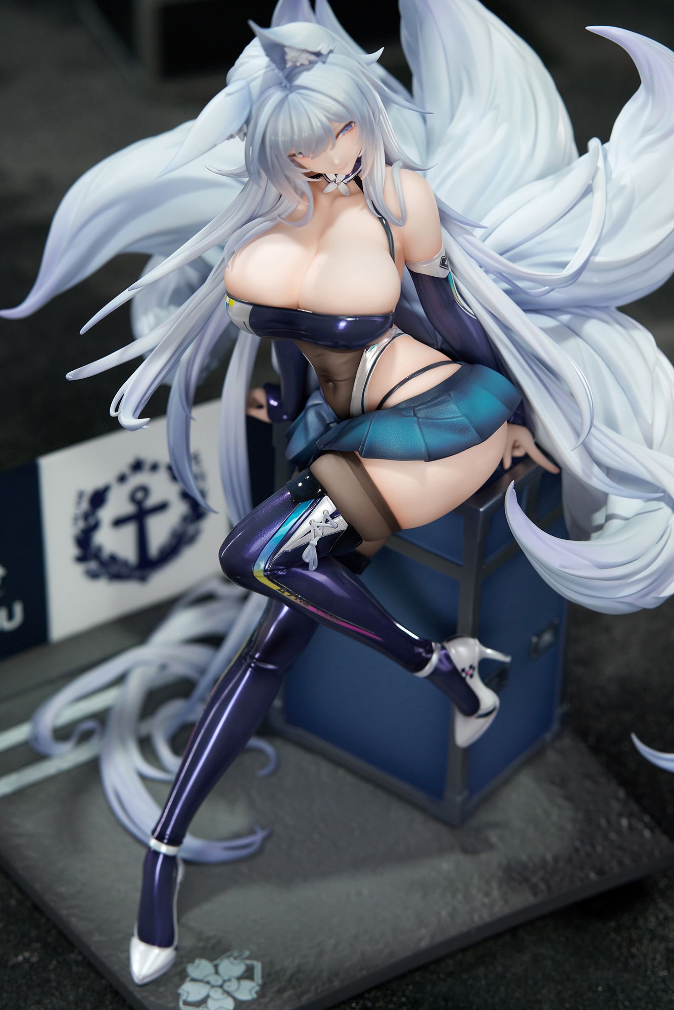 《碧藍航線》信濃寢待之銀輿 1/7 模型開放預購 APEX 重現九尾妖豔魅力 17 《碧藍航線》信濃寢待之銀輿 1/7 模型開放預購 APEX 重現九尾妖豔魅力