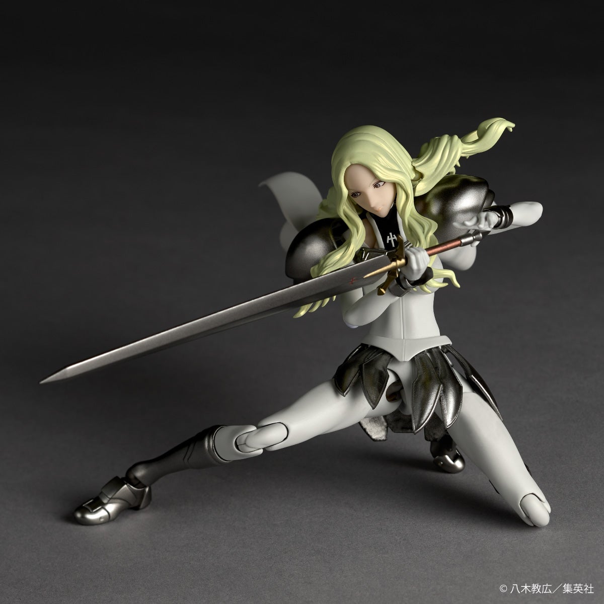 海洋堂 Revoltech《大劍 CLAYMORE》克蕾雅、泰蕾莎 5 月 15 日開放預購 18 海洋堂 Revoltech《大劍 CLAYMORE》克蕾雅、泰蕾莎 5 月 15 日開放預購