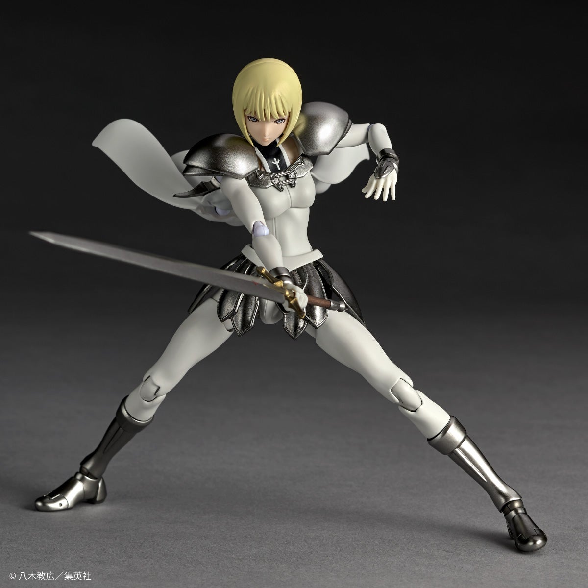 海洋堂 Revoltech《大劍 CLAYMORE》克蕾雅、泰蕾莎 5 月 15 日開放預購 9 海洋堂 Revoltech《大劍 CLAYMORE》克蕾雅、泰蕾莎 5 月 15 日開放預購