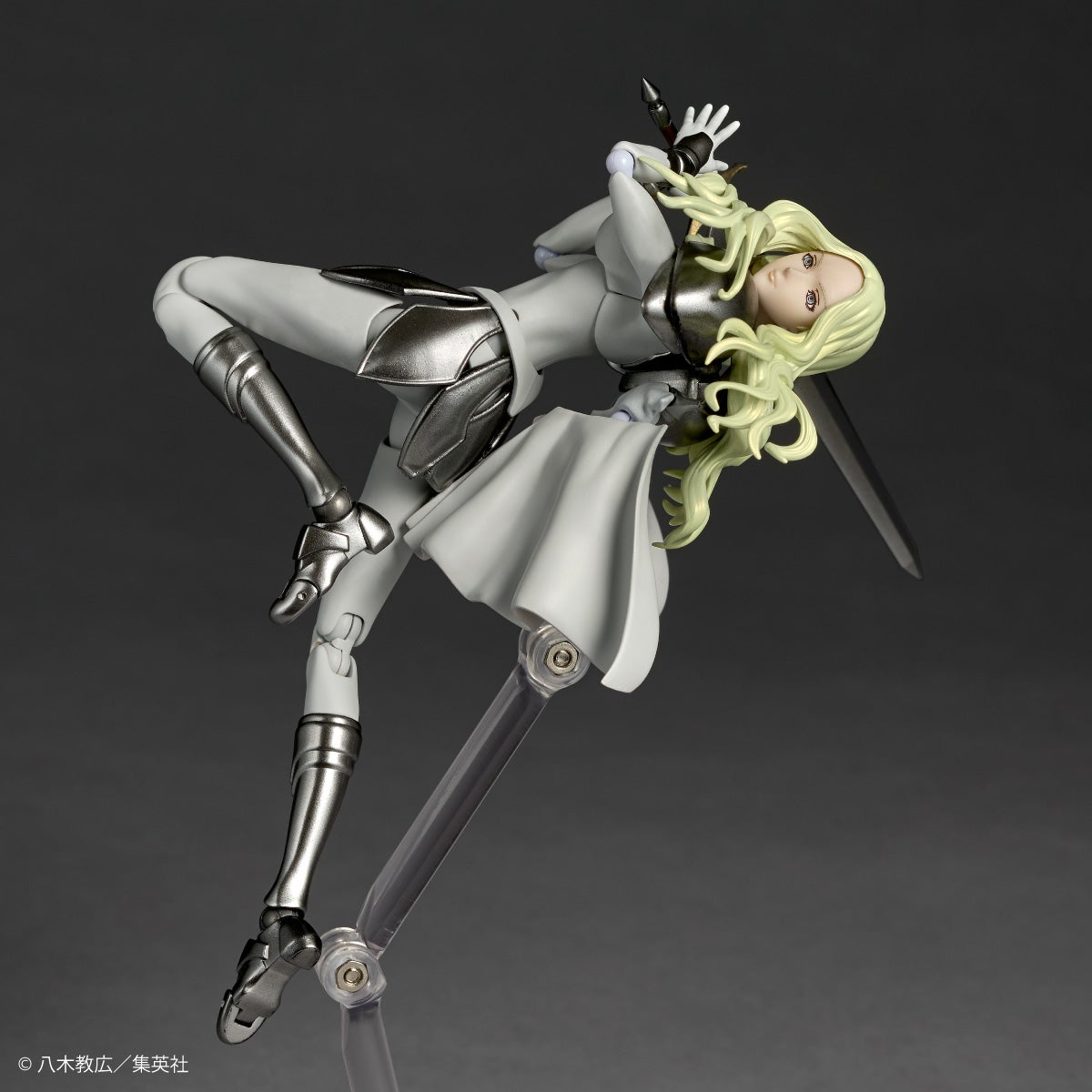 海洋堂 Revoltech《大劍 CLAYMORE》克蕾雅、泰蕾莎 5 月 15 日開放預購 25 海洋堂 Revoltech《大劍 CLAYMORE》克蕾雅、泰蕾莎 5 月 15 日開放預購