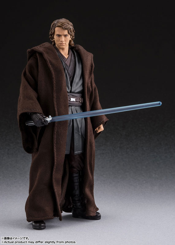 【星戰迷必收】S.H.Figuarts 安納金·天行者經典版登場 採用布製斗篷與全新頭雕 2 【星戰迷必收】S.H.Figuarts 安納金·天行者經典版登場 採用布製斗篷與全新頭雕