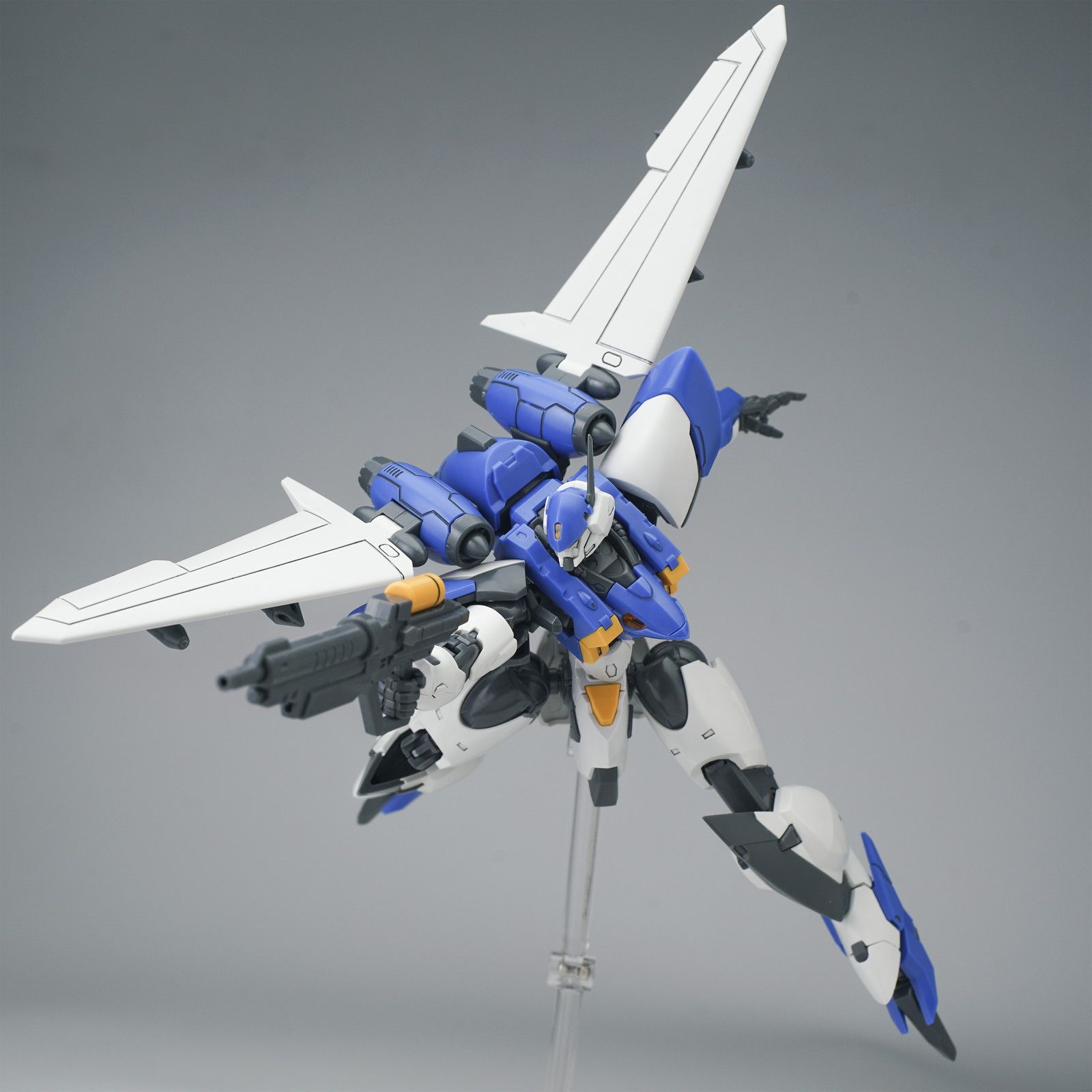 新銳品牌 SHEIK MAINLAND 原創模型「雲雀」雙配色款式開放預約 4 新銳品牌 SHEIK MAINLAND 原創模型「雲雀」雙配色款式開放預約