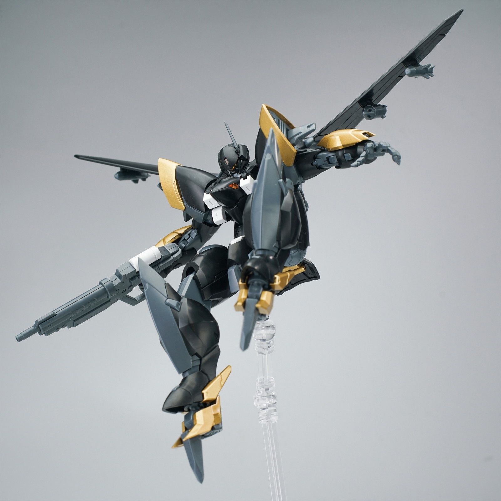 新銳品牌 SHEIK MAINLAND 原創模型「雲雀」雙配色款式開放預約 18 新銳品牌 SHEIK MAINLAND 原創模型「雲雀」雙配色款式開放預約