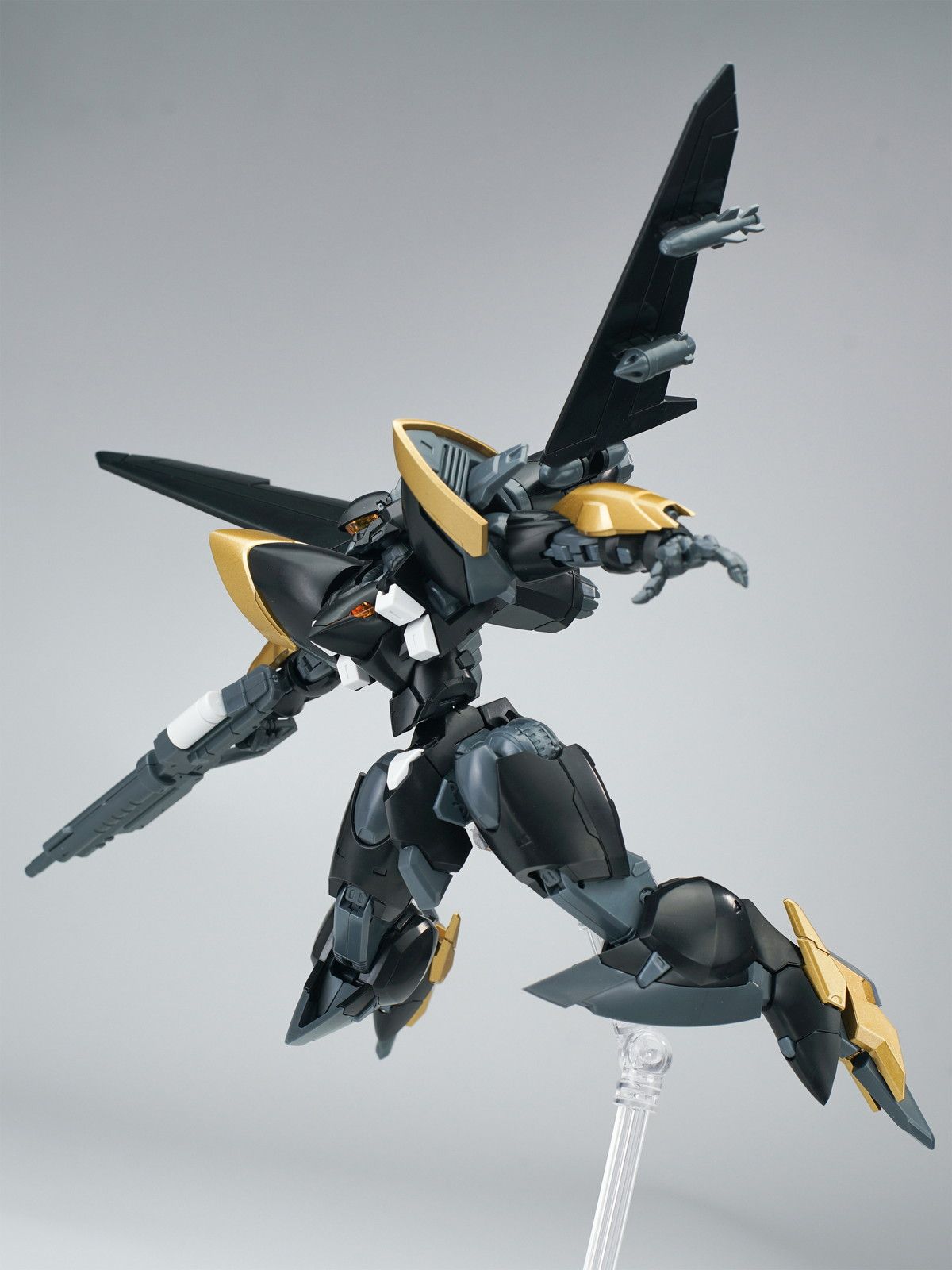 新銳品牌 SHEIK MAINLAND 原創模型「雲雀」雙配色款式開放預約 19 新銳品牌 SHEIK MAINLAND 原創模型「雲雀」雙配色款式開放預約