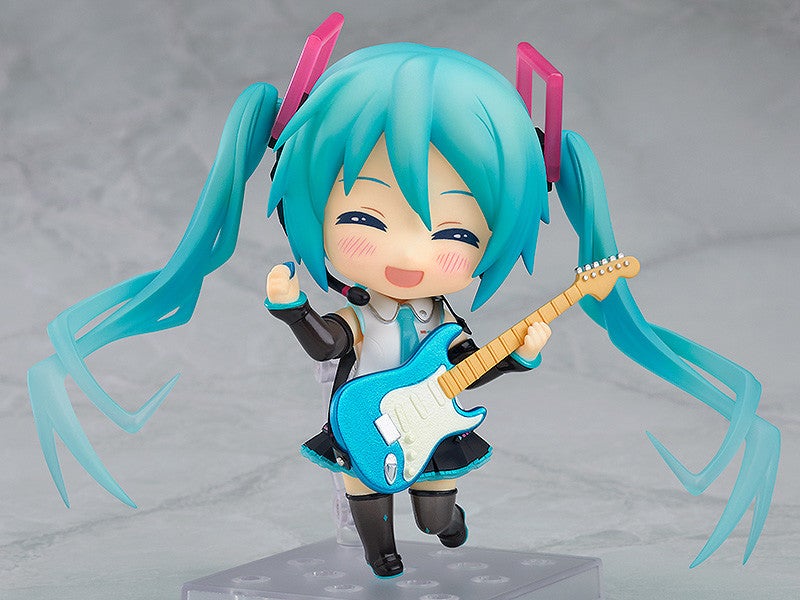 GSC《初音未來 V4X》黏土人確定再販 附吉他配件預計 2026 年 11 月發售 3 GSC《初音未來 V4X》黏土人確定再販 附吉他配件預計 2026 年 11 月發售