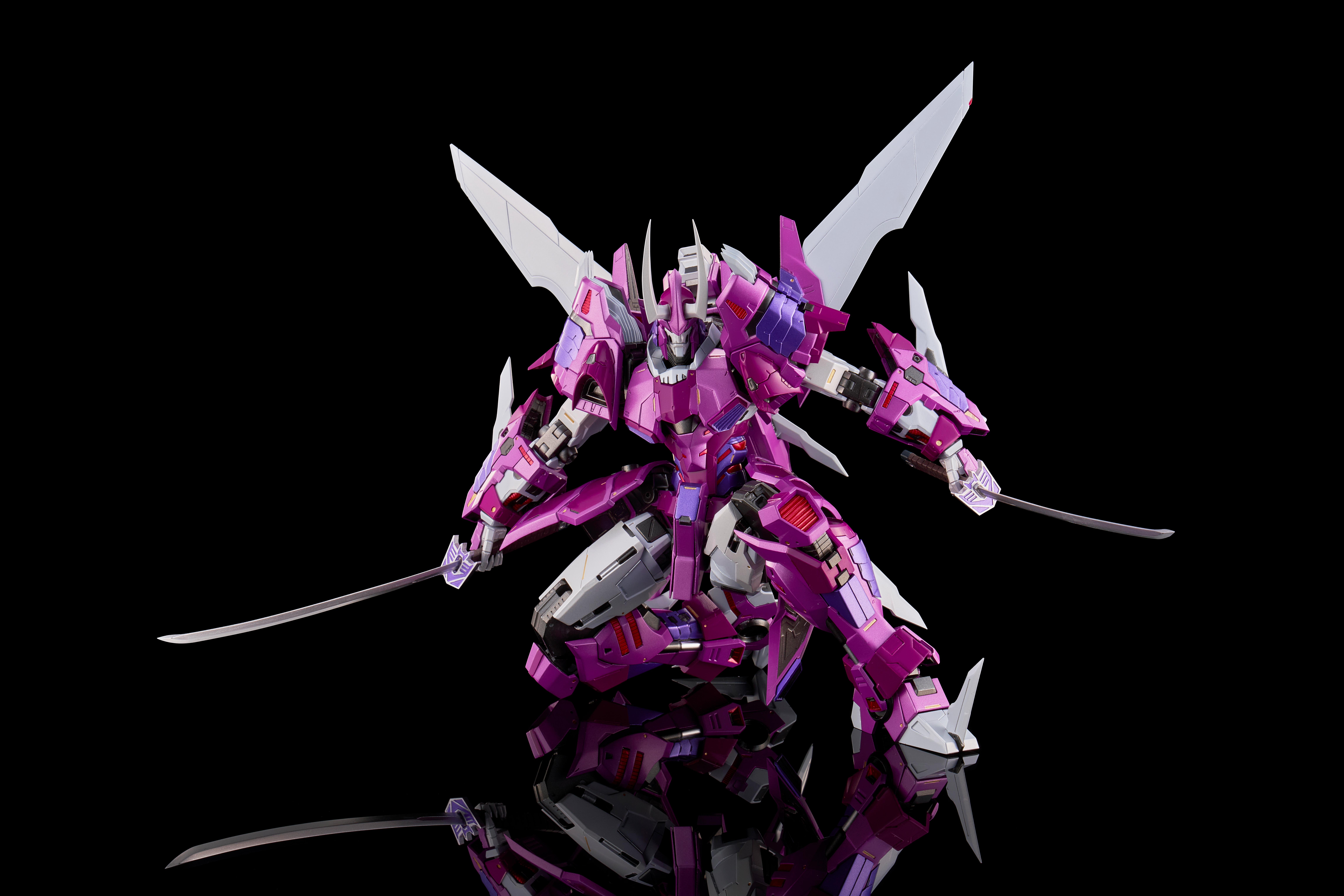 Flame Toys「鉄機巧」《變形金剛》Cyclonus 開放預購 2026 年 11 月發售定價 69,300 日圓 6 Flame Toys「鉄機巧」《變形金剛》Cyclonus 開放預購 2026 年 11 月發售定價 69,300 日圓