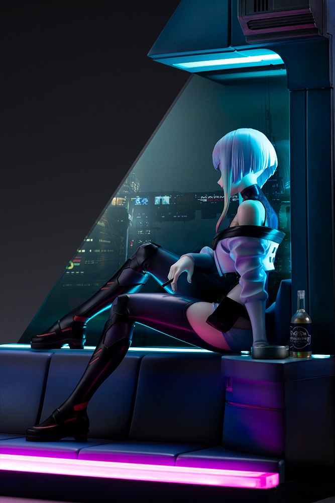Kotobukiya《電馭叛客:邊緣行者》露西模型預購 附 LED 燈座重現夜城