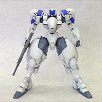 PLUM《POWER DoLLS》X-4+裝甲步兵模型與武裝包 2026年7月確定再販