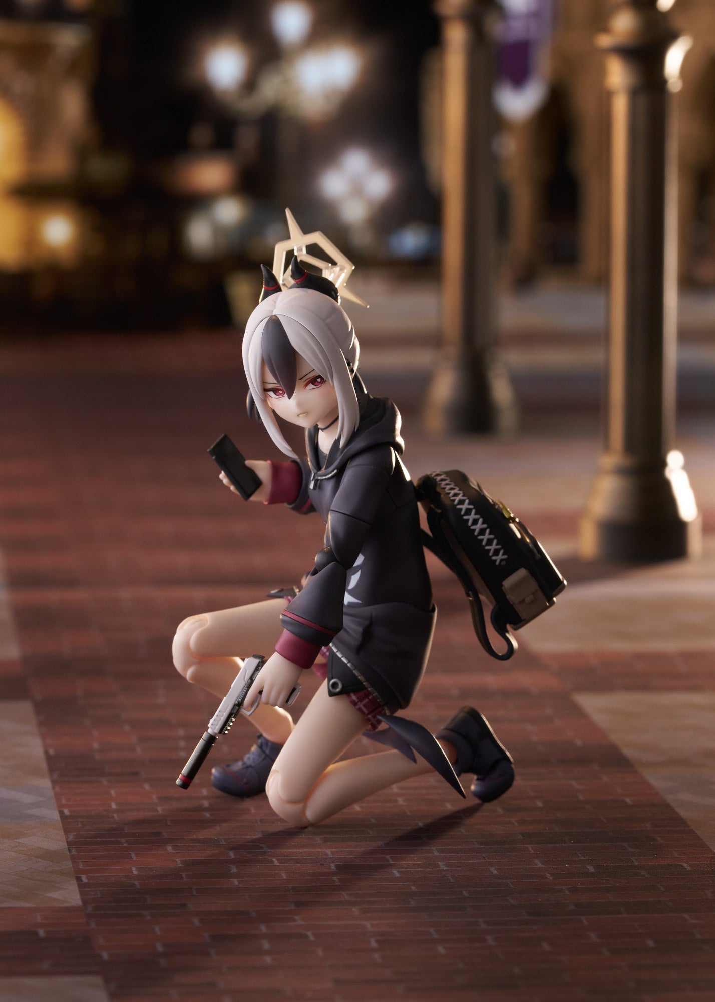 《蔚藍檔案》figma「鬼方佳代子」2026年7月開放預購 附贈三毛貓與害羞臉 5 《蔚藍檔案》figma「鬼方佳代子」2026年7月開放預購 附贈三毛貓與害羞臉