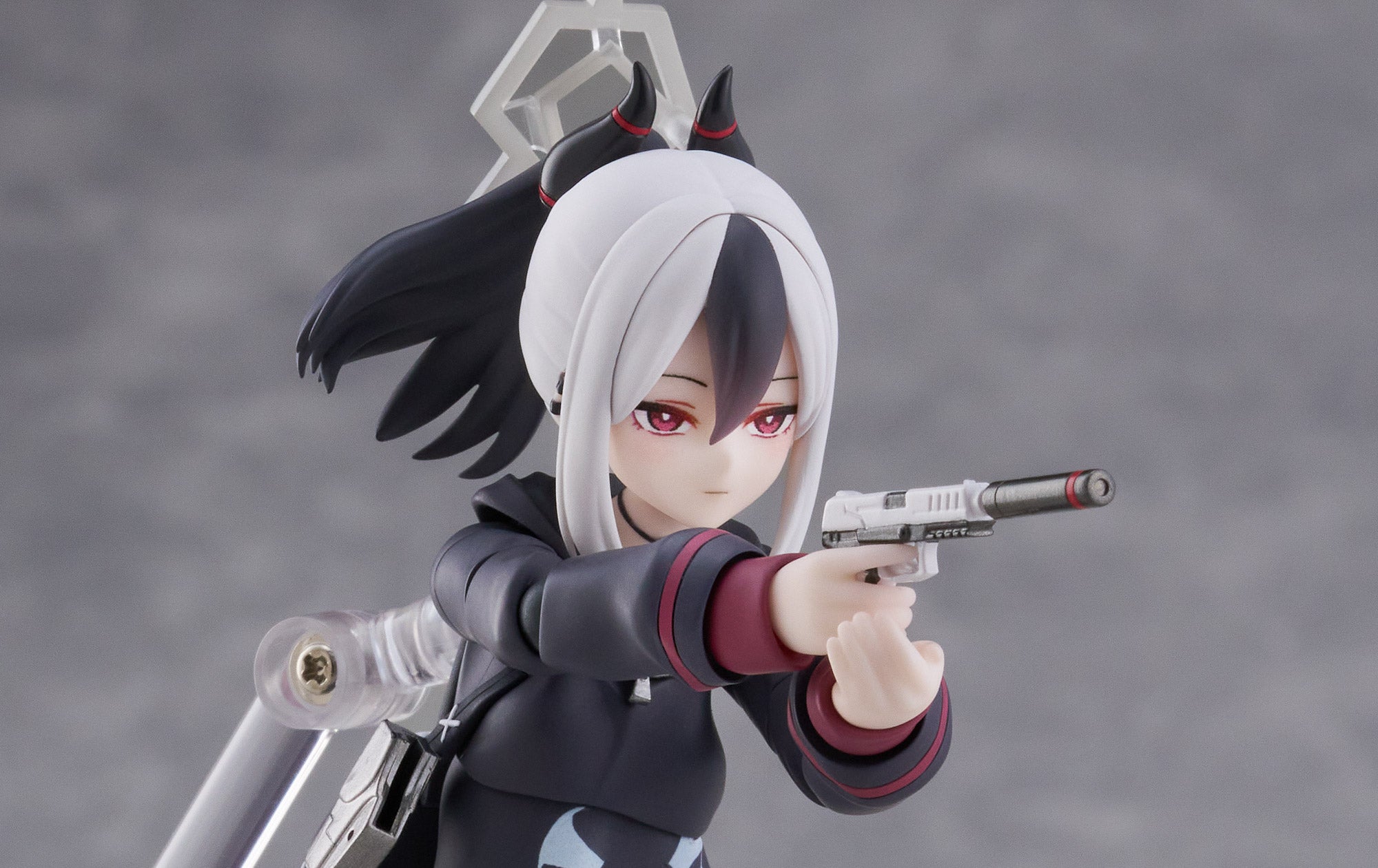 《蔚藍檔案》figma「鬼方佳代子」2026年7月開放預購 附贈三毛貓與害羞臉 8 《蔚藍檔案》figma「鬼方佳代子」2026年7月開放預購 附贈三毛貓與害羞臉