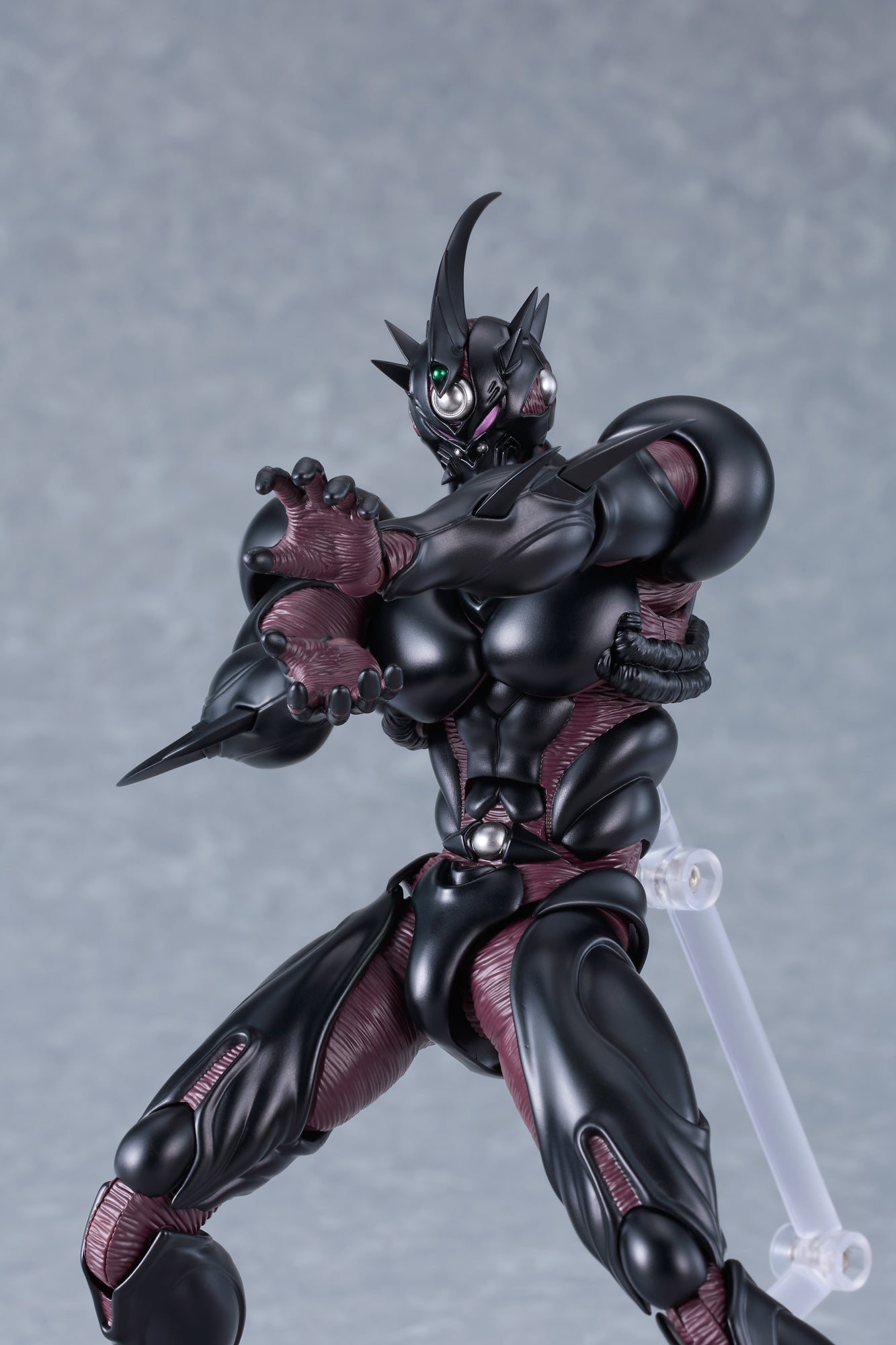 figma 第 700 號《強殖裝甲》凱普 III 終極版 7 月 16 日開訂 原作者高屋良樹全程監修