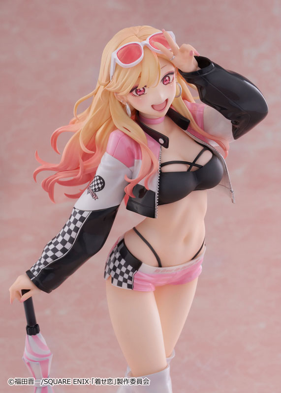 Aniplex《戀上換裝娃娃》喜多川海夢賽車女郎模型再販 2.2 萬日圓開跑