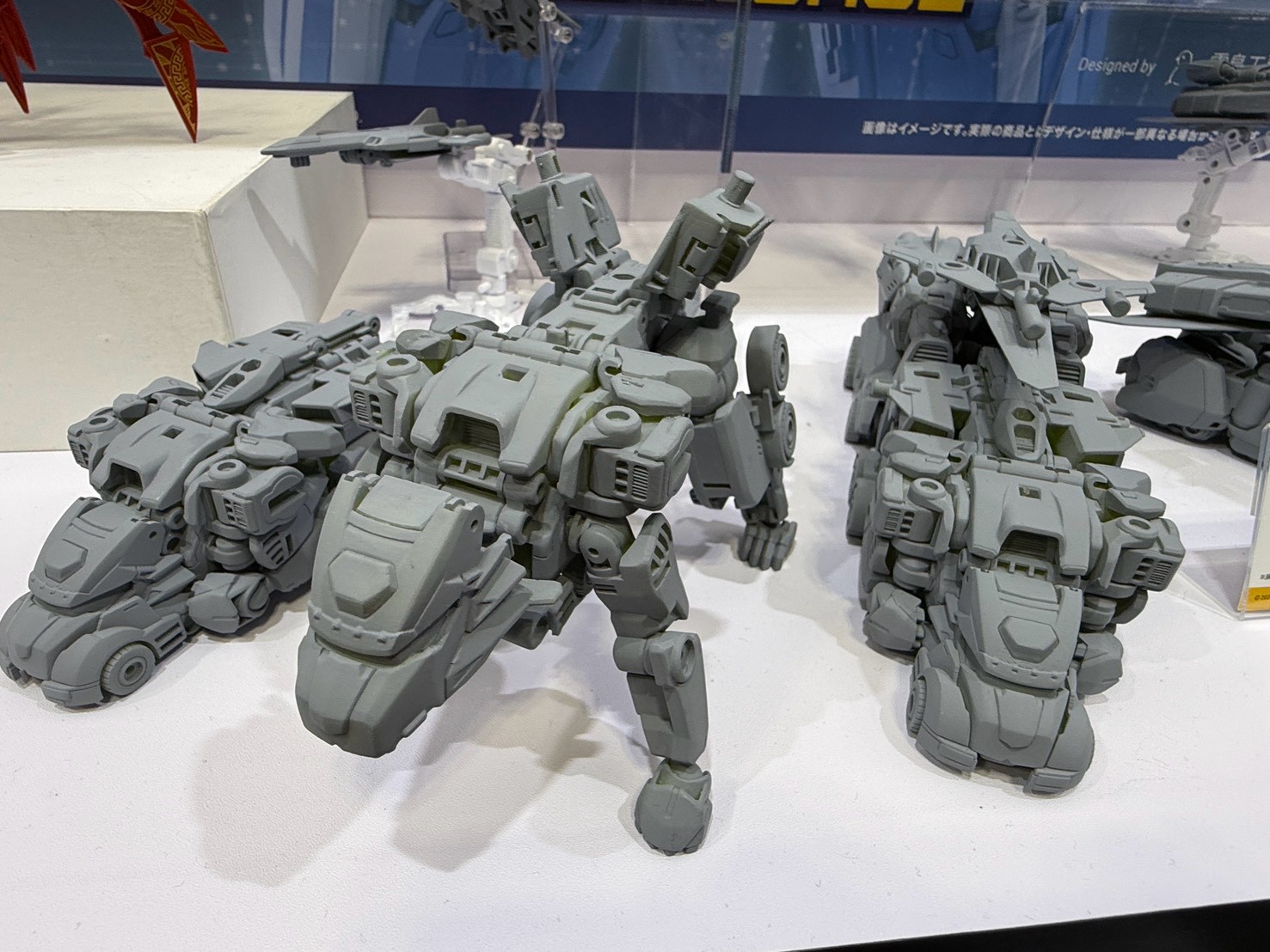 52TOYS WonFes 展出多款變形玩具 強化機械連動