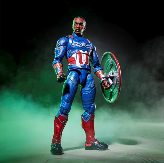 Hasbro 揭曉《Avengers: Doomsday》Marvel Legends 系列 6 吋人偶 驚奇四超人與 Doctor Doom 全數集結