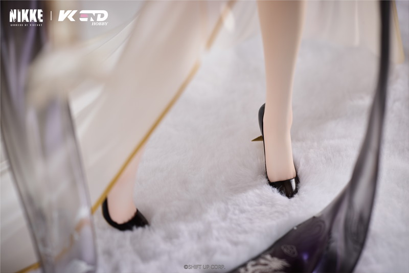 《勝利之女神:妮姬》皇冠「耀眼花朵」1/4 比例模型預購開跑 附贈替換臉售價 6.2 萬日圓