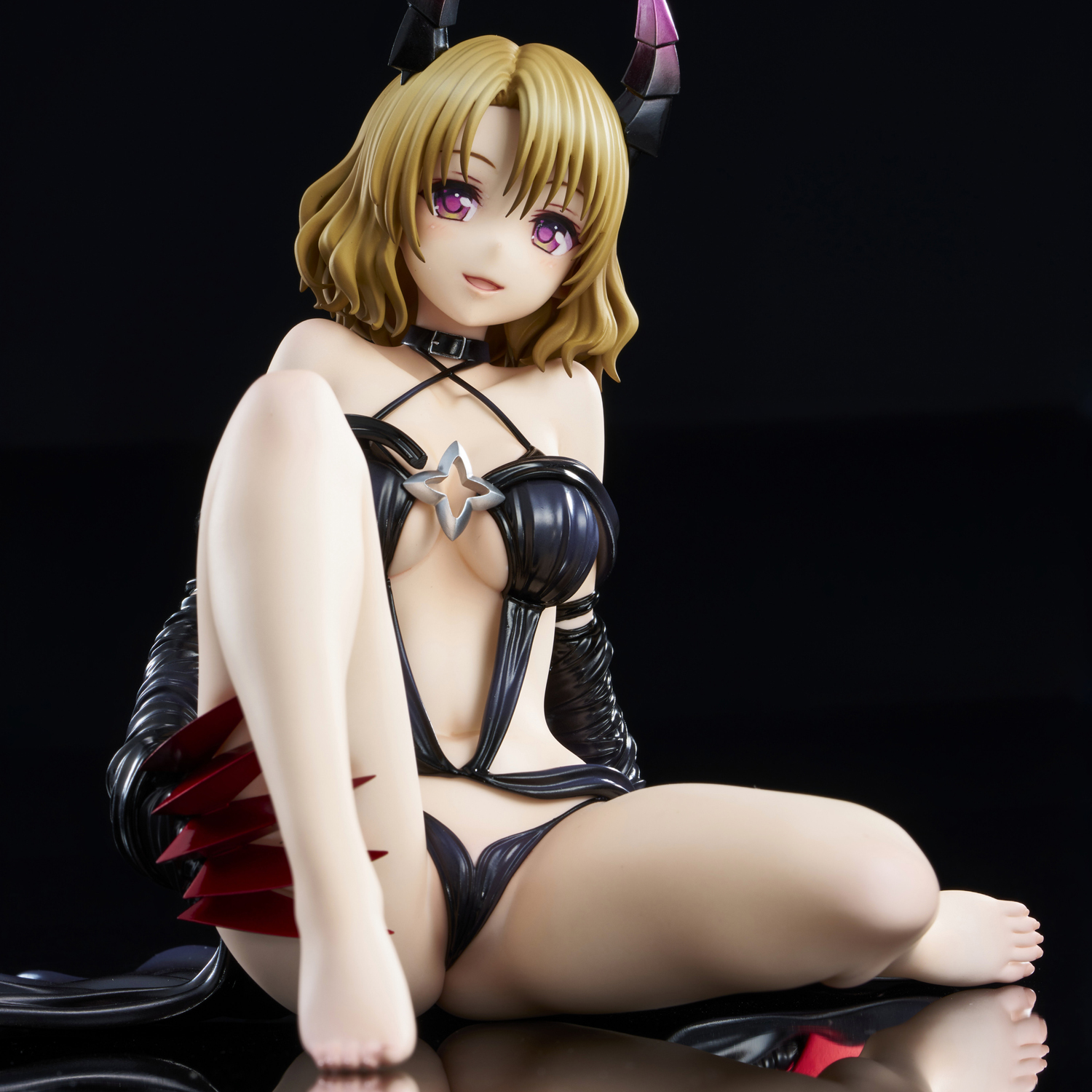 Union Creative《出包王女 Darkness》小惡魔「籾岡里紗」模型再次販售 2027 年 4 月發貨