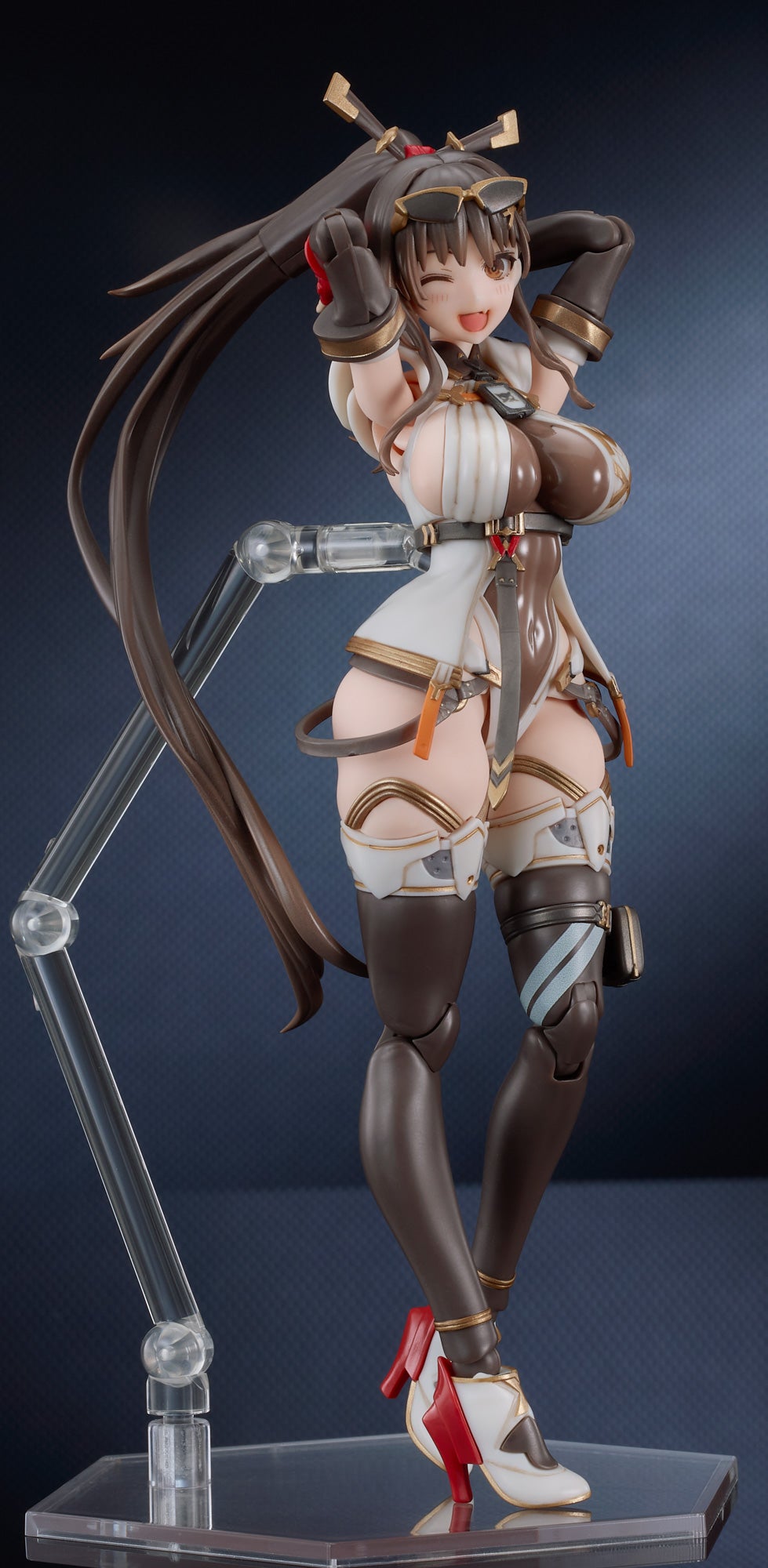Max Factory《MX-chan》組裝模型 8月7日預購 搭載可動眼球與變形磁軌砲