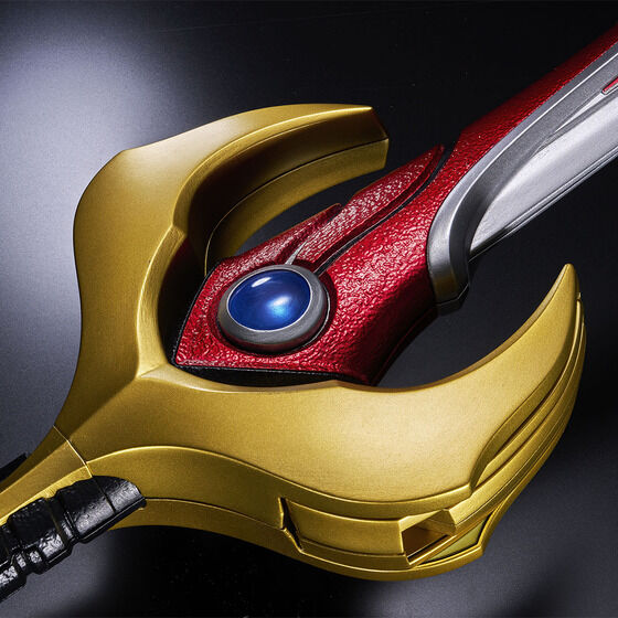 Bandai《假面騎士 Agito》CSG火焰軍刀 90公分極致規格 2026年8月開訂