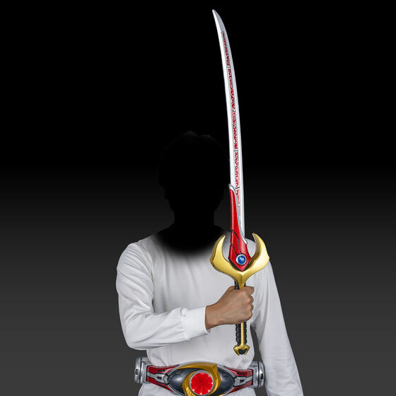 Bandai《假面騎士 Agito》CSG火焰軍刀 90公分極致規格 2026年8月開訂