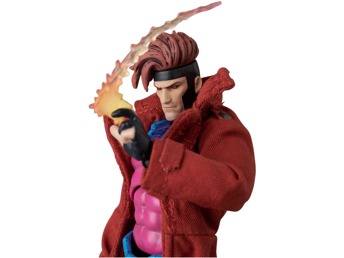 Medicom Toy《X-MEN》金牌手 GAMBIT 可動模型宣布再版 附屬布質長大衣與特效件預計 2026 年出貨