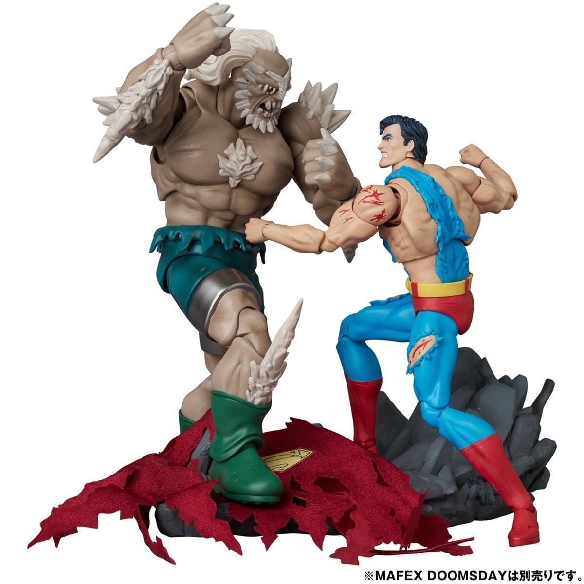 MAFEX《超人之死》超人与毁灭日可动模型开放预购