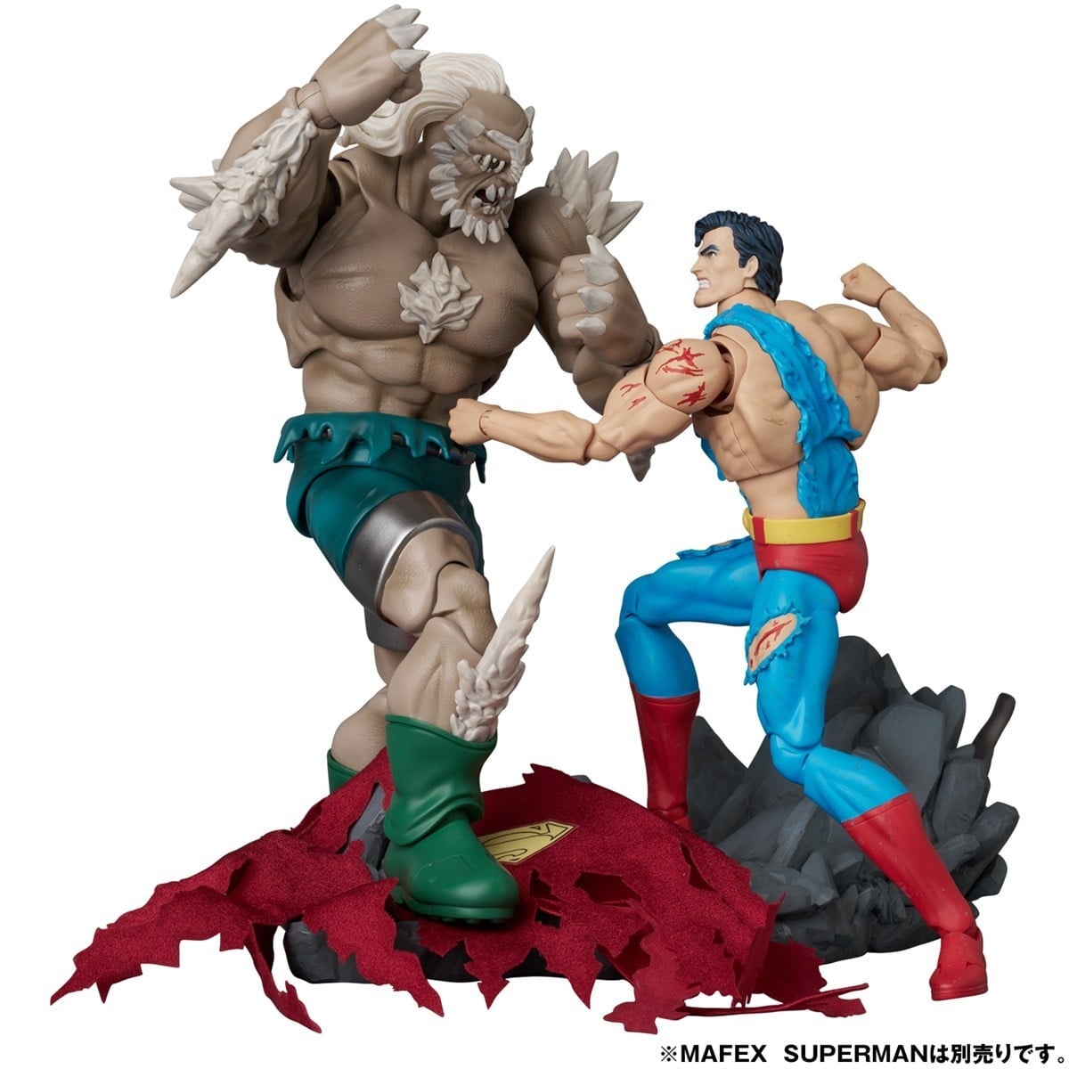 MAFEX《超人之死》超人与毁灭日可动模型开放预购