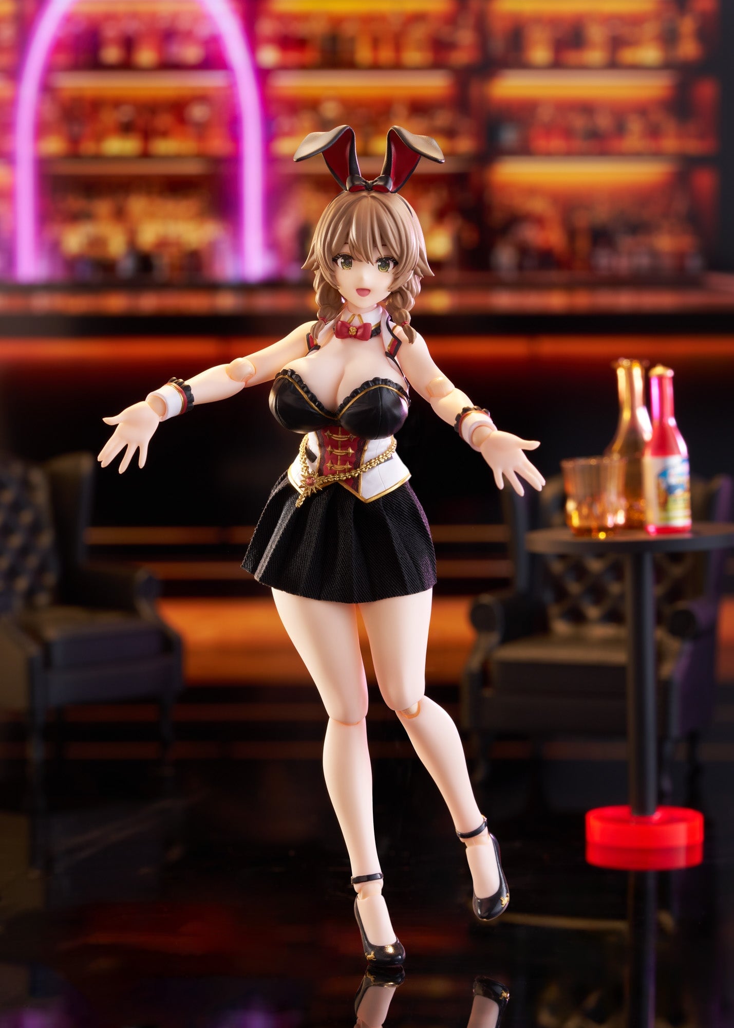 《バニーガーデン2》figma花奈可動模型 明日開放預購