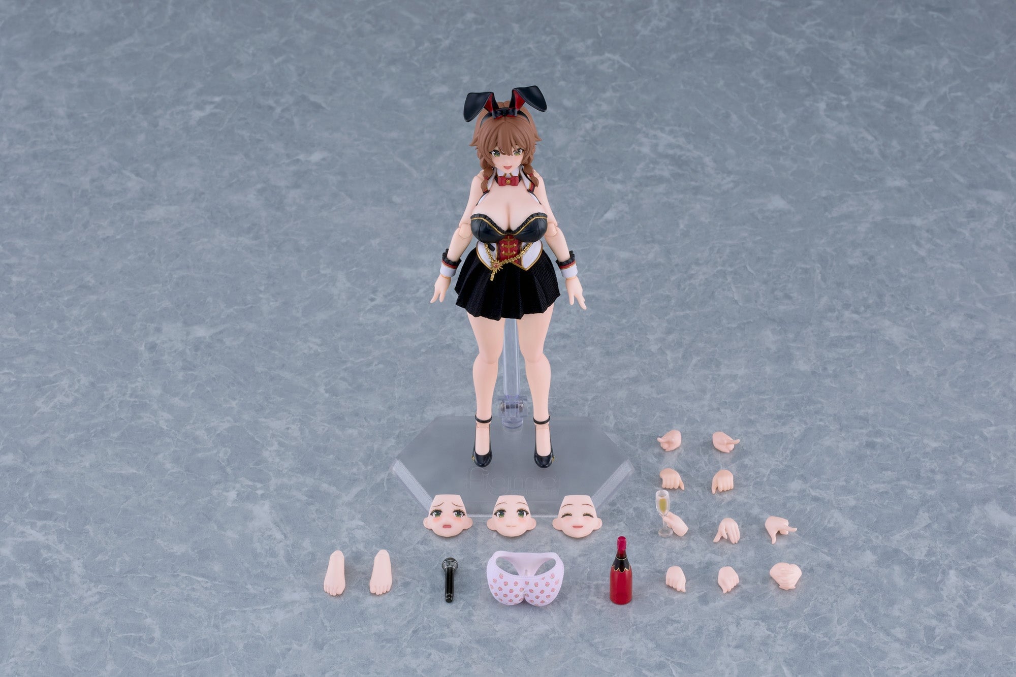 《バニーガーデン2》figma花奈可動模型 明日開放預購