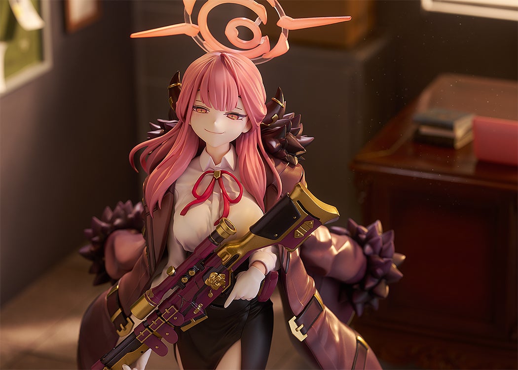 Max Factory《蔚藍檔案》陸八魔阿露 1/7 模型 2026 年 10 月開賣 大衣可自由穿脫